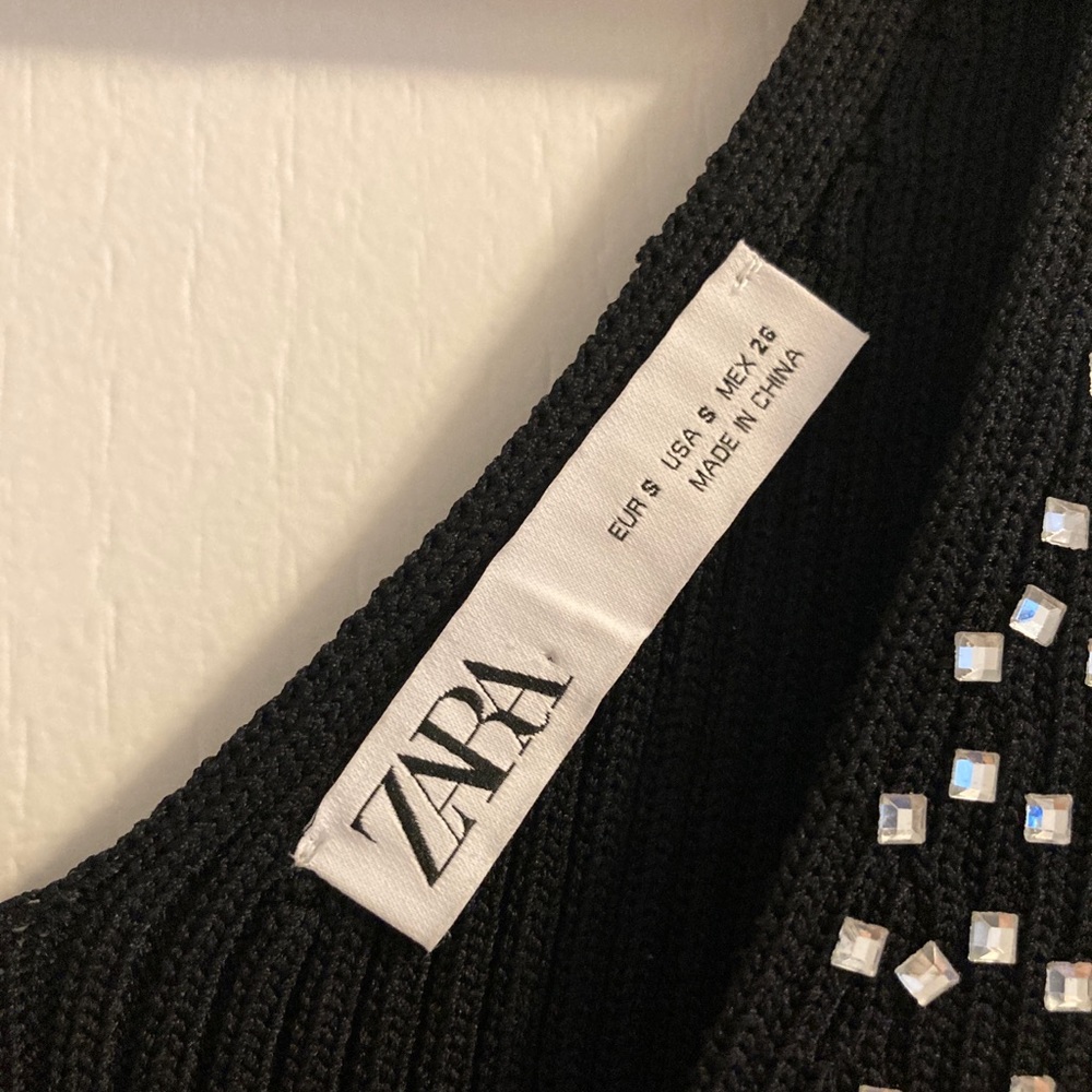 Zara Fancy Tank - Picture 3 of 3